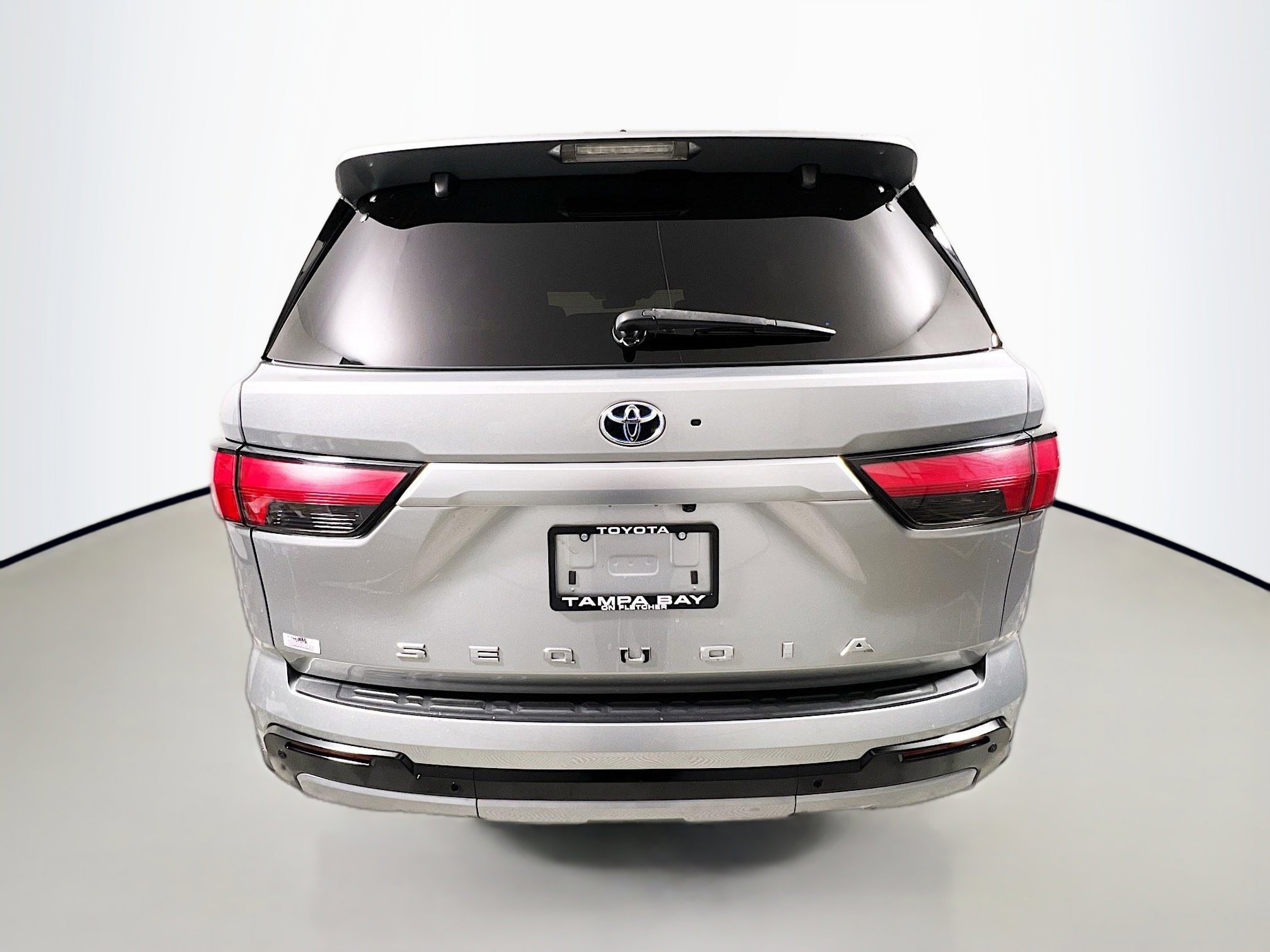 Used 2023 Toyota Sequoia Capstone image 6