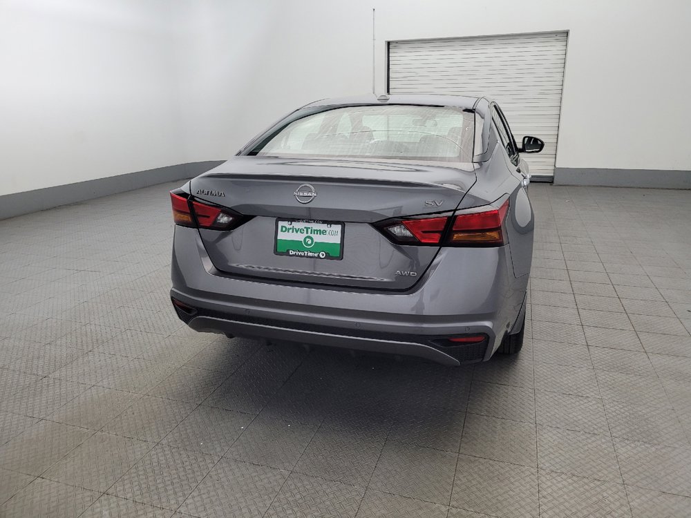 Used 2024 Nissan Altima 2.5 SV image 7