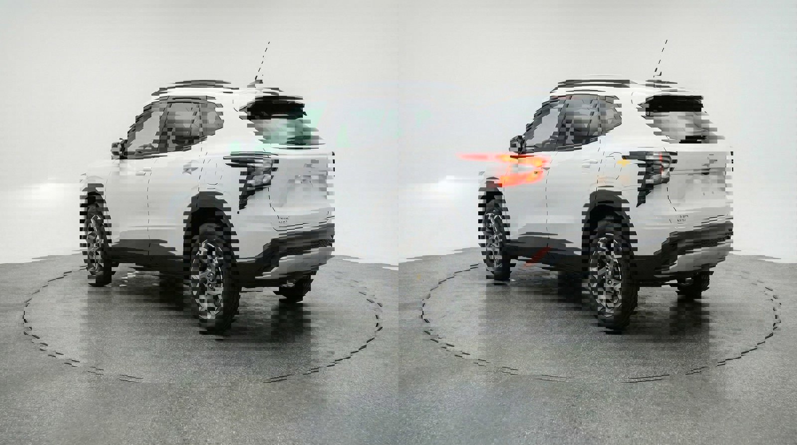 Used 2025 Chevrolet Trax LT image 5