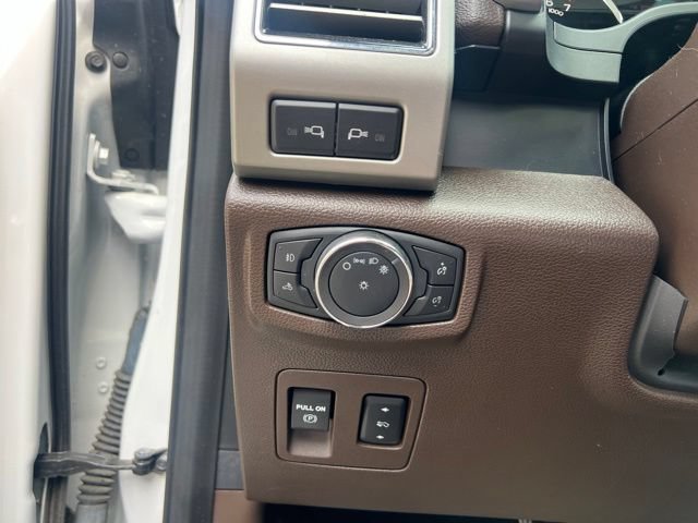 Used 2019 Ford F150 King Ranch w/ Equipment Group 601A Luxury AWD/4WD image 22