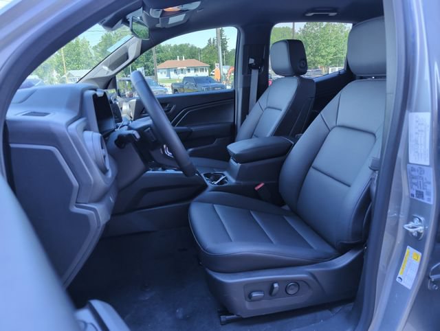 Used 2026 Chevrolet Colorado Trail Boss AWD/4WD image 15
