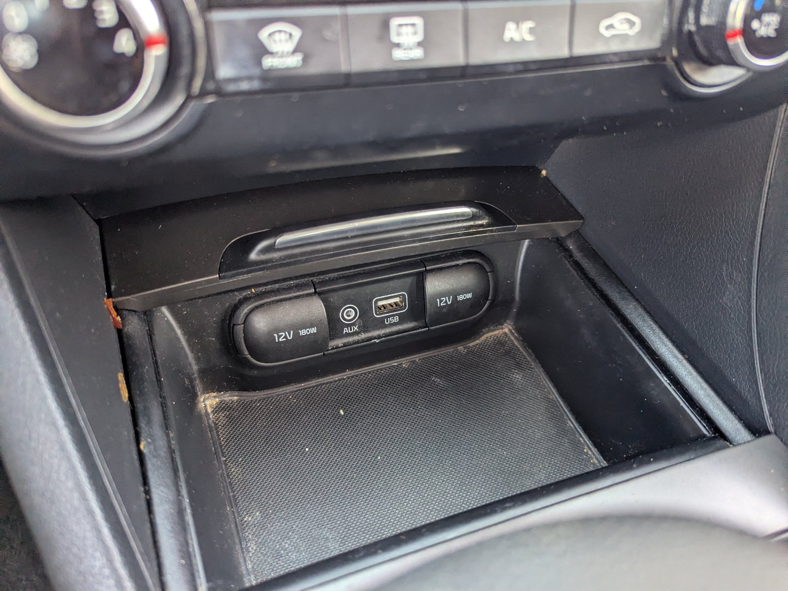 Used 2020 Kia Optima S FWD image 28
