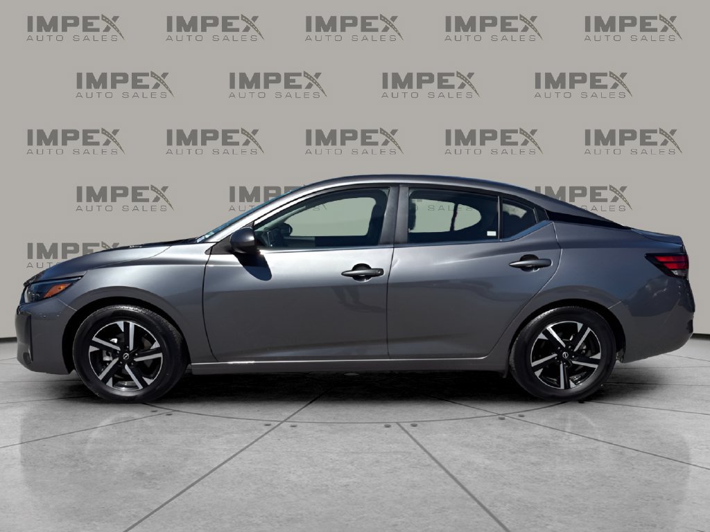 Used 2025 Nissan Sentra SV FWD image 2