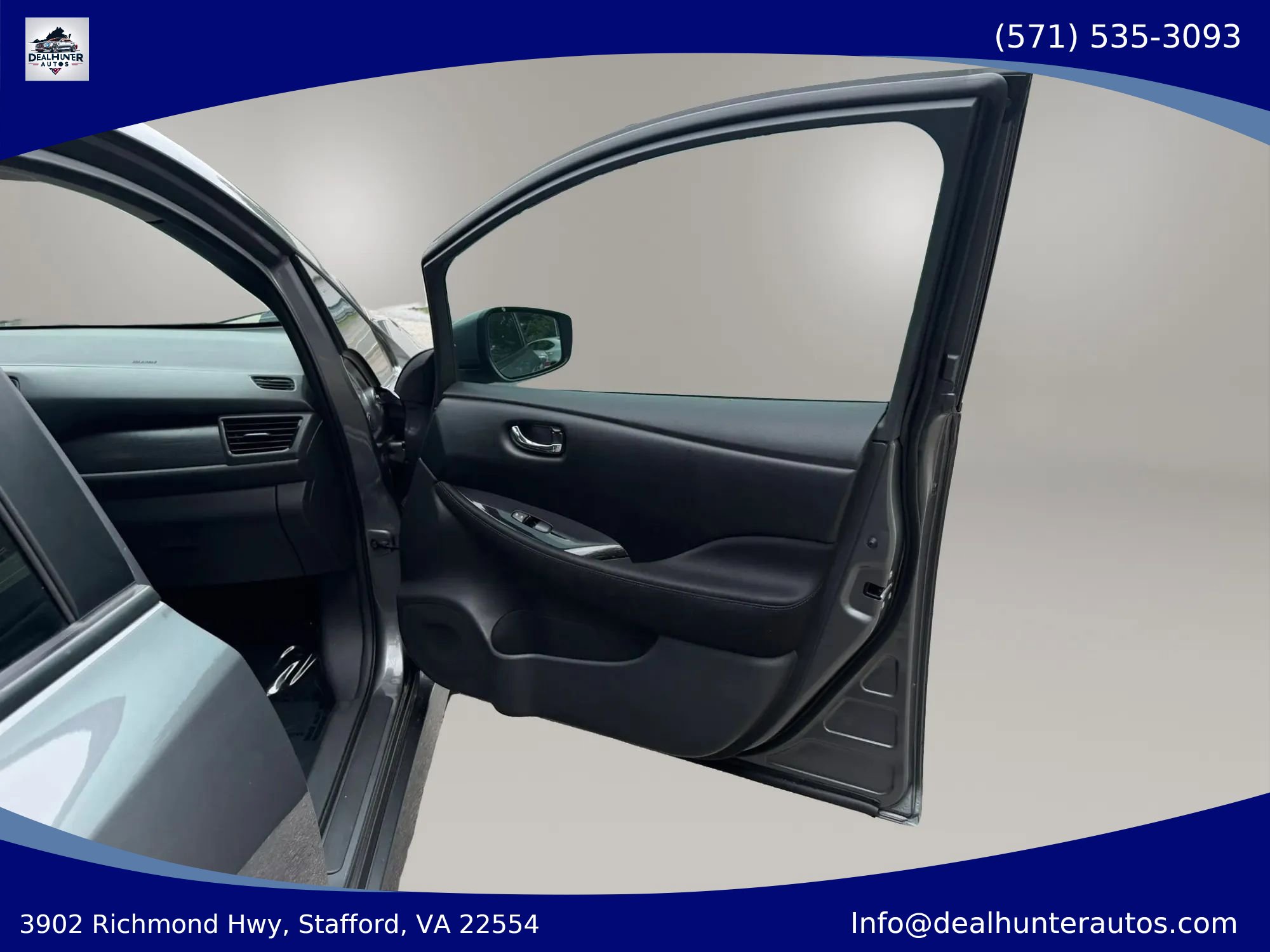 Used 2018 Nissan Leaf SV w/ SV Technology Package FWD image 18