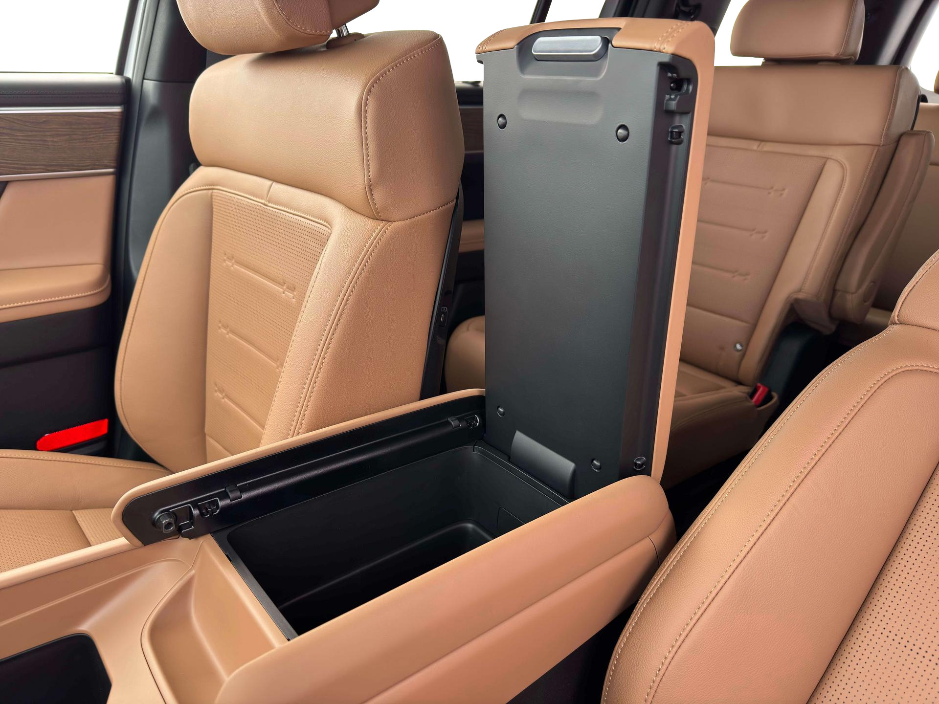 New 2026 Hyundai Santa Fe Limited AWD/4WD image 18