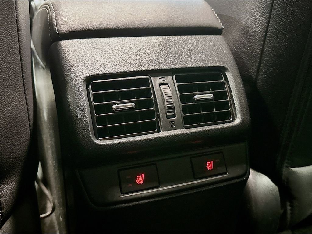 Used 2017 Subaru Outback 2.5i Limited image 32