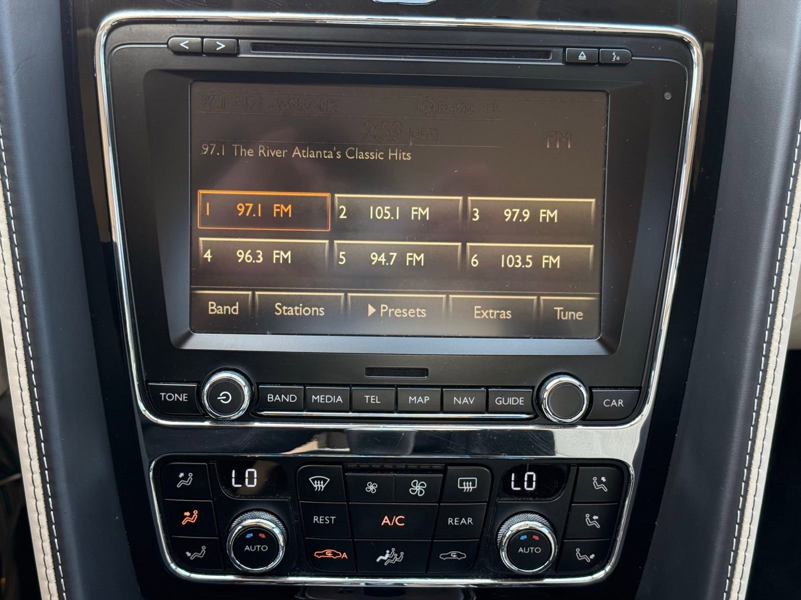 Used 2013 Bentley Continental GT image 22