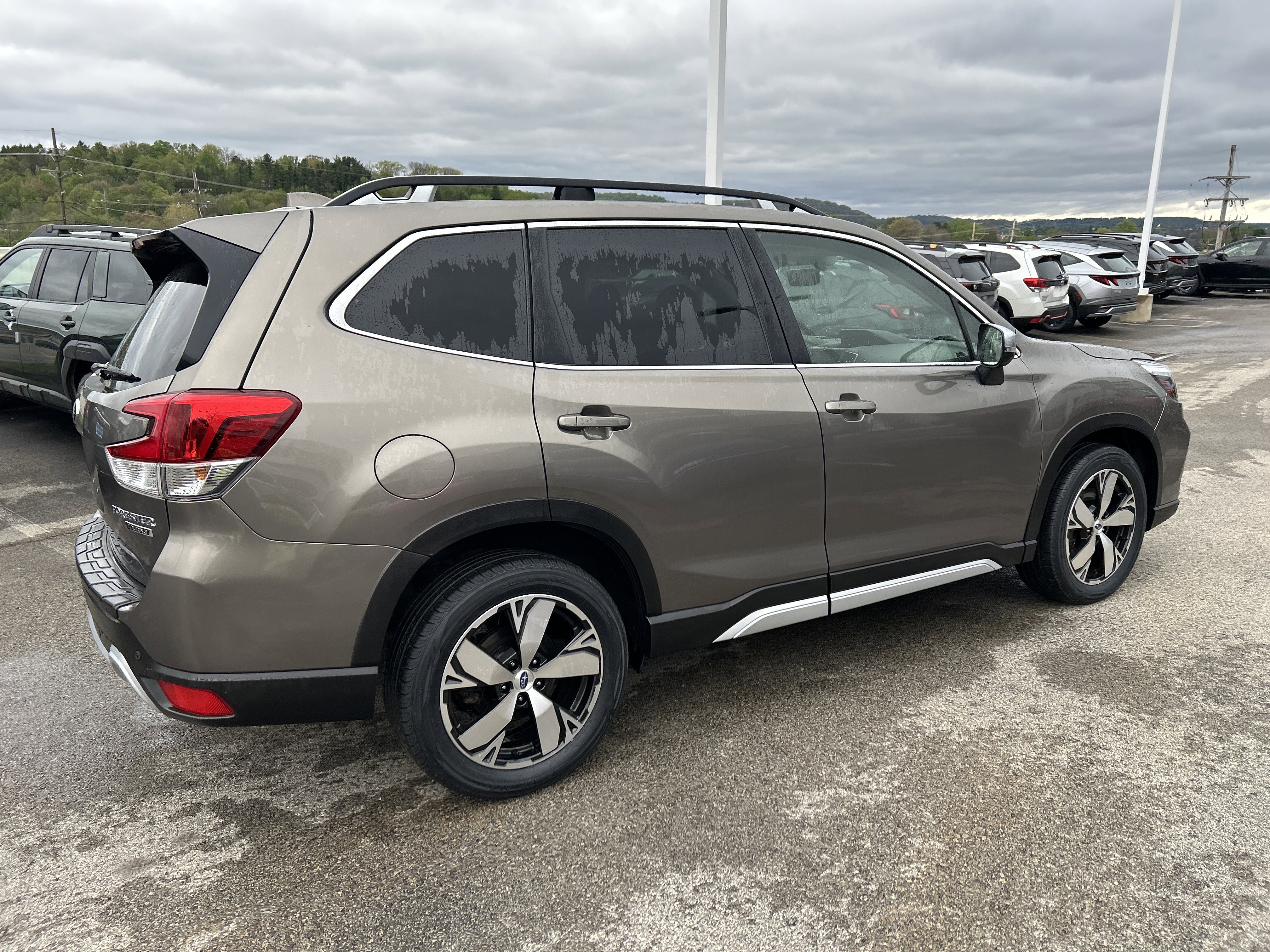 Used 2020 Subaru Forester Touring w/ Popular Package #2 AWD/4WD image 9