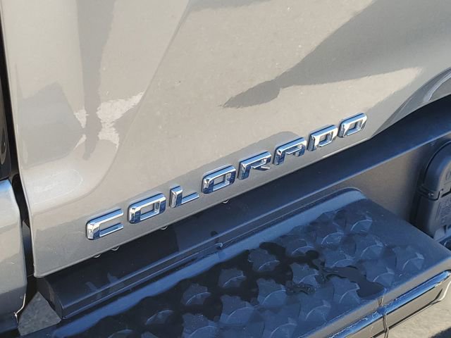 Used 2023 Chevrolet Colorado Z71 w/ Z71 Convenience Package 2 image 36