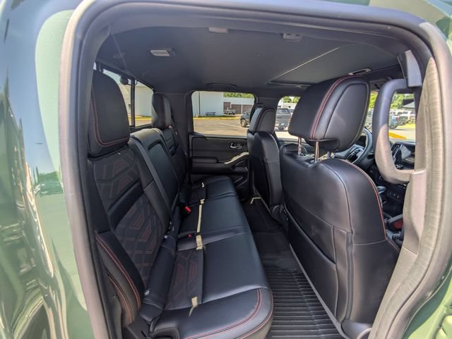 Used 2025 Nissan Frontier PRO-4X w/ Pro Premium Package AWD/4WD image 33
