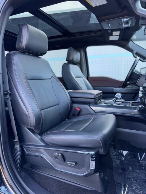 Certified 2023 Ford F150 Lariat w/ Equipment Group 502A High image 32