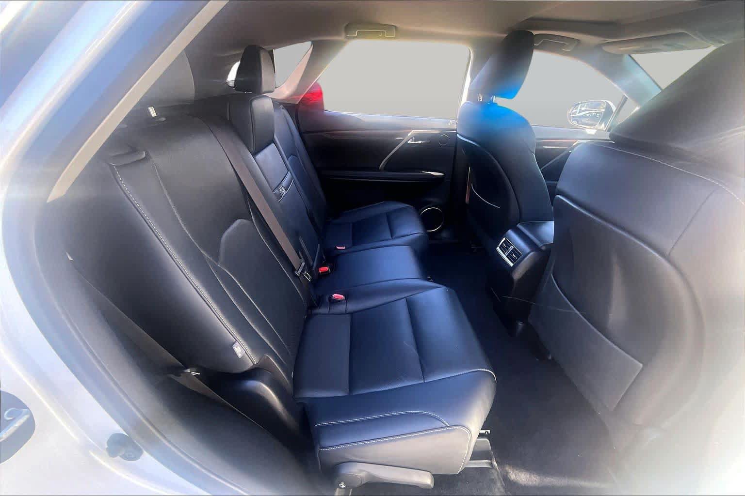 Used 2020 Lexus RX 350L Premium w/ Premium Package AWD/4WD image 21