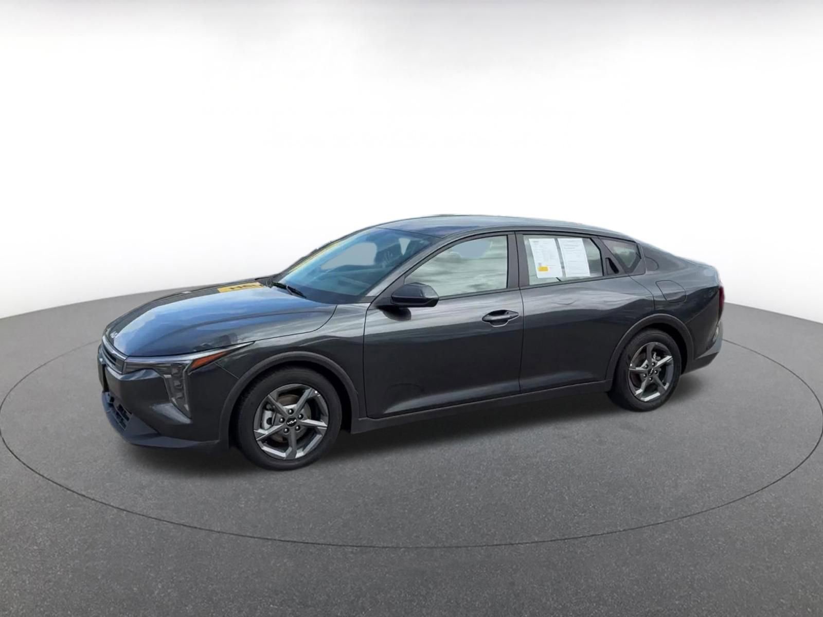 Used 2025 Kia K4 LXS FWD image 7