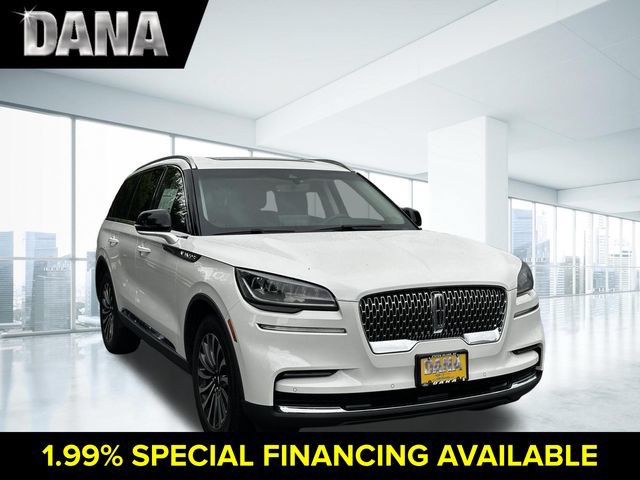 Certified 2023 Lincoln Aviator AWD w/ Premium Package image 1