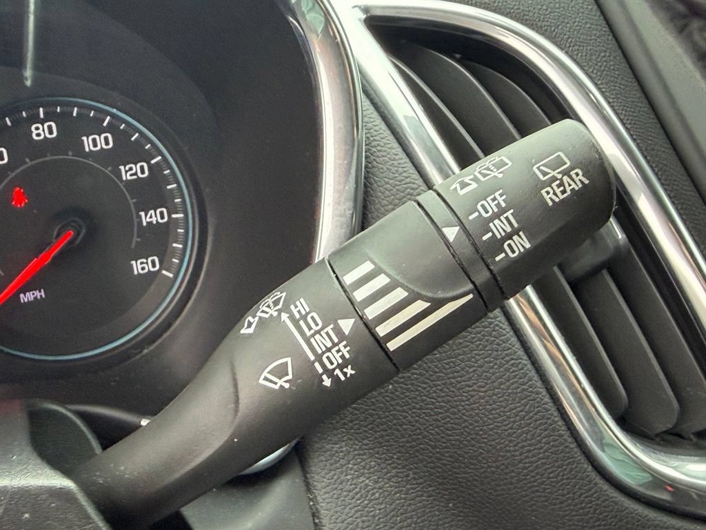 Used 2019 Chevrolet Equinox LT AWD/4WD image 33