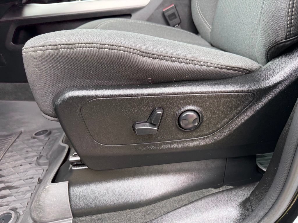 Used 2024 RAM 1500 Big Horn AWD/4WD image 13