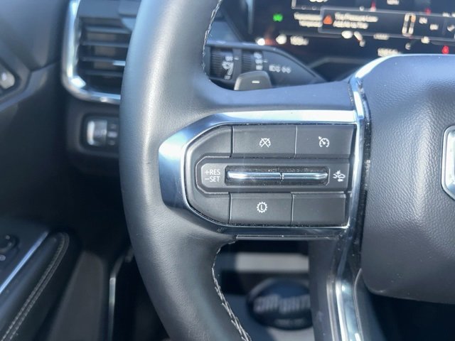 Used 2025 GMC Acadia Elevation image 15