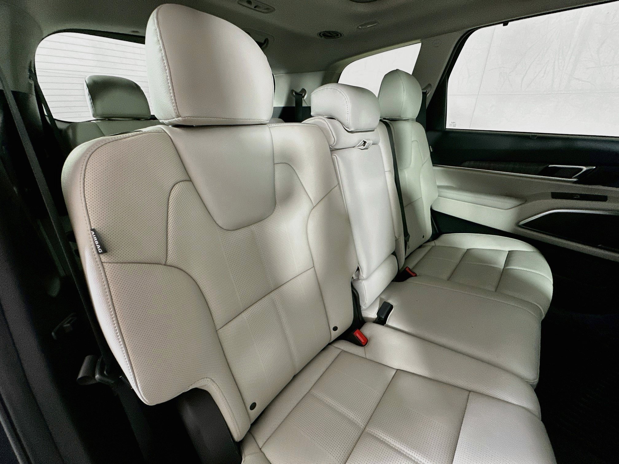 Used 2025 Kia Telluride SX AWD/4WD image 29