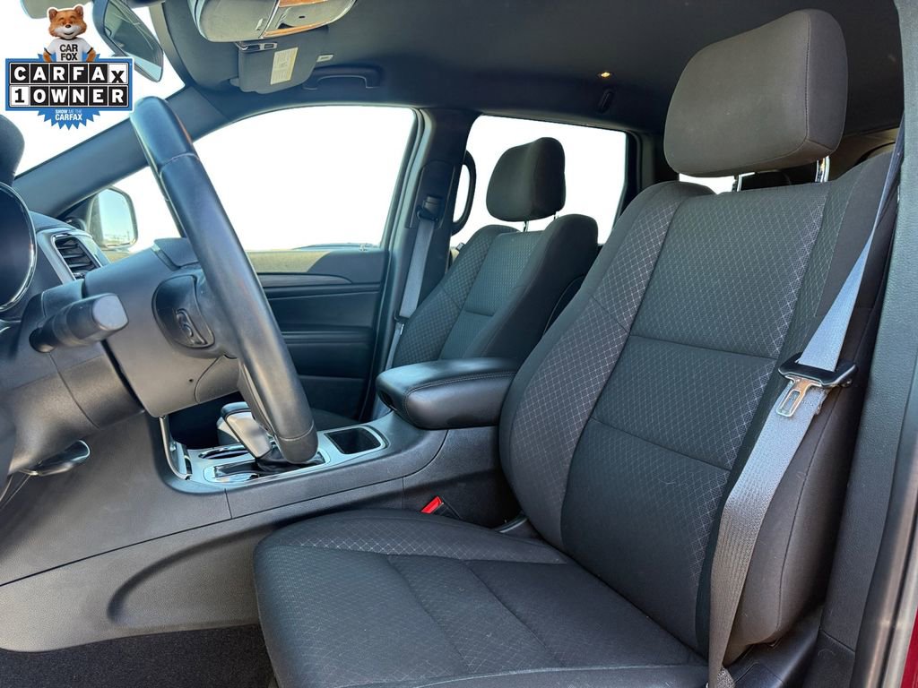 Used 2021 Jeep Grand Cherokee Laredo AWD/4WD image 9