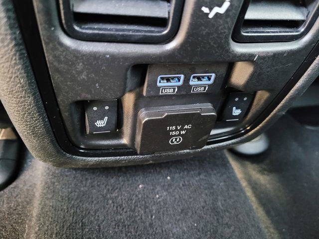 Used 2025 Dodge Durango GT image 12