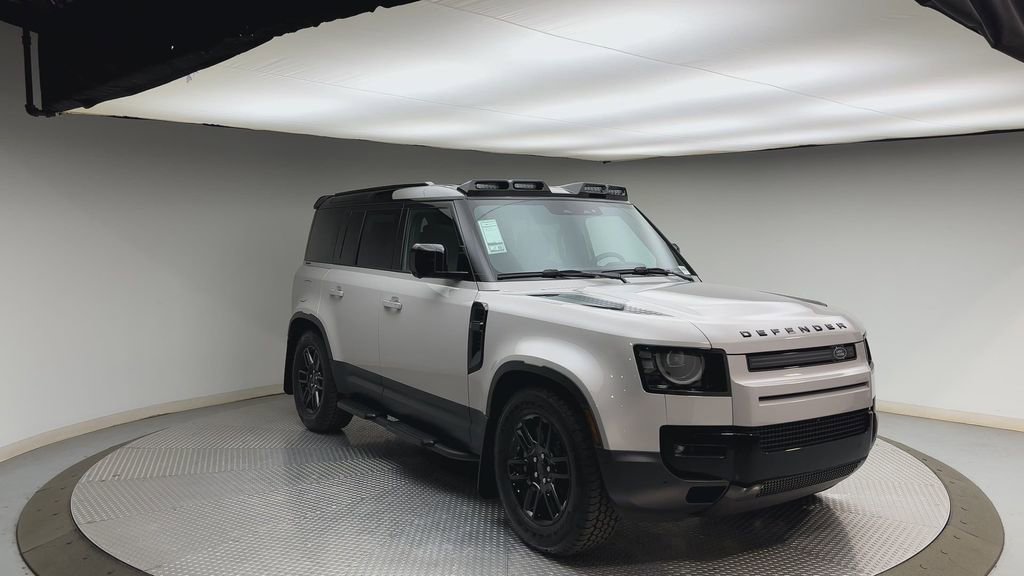 New 2026 Land Rover Defender 110 S AWD/4WD image 8
