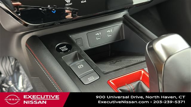 Used 2025 Nissan Kicks SR w/ Illumination Package FWD image 18