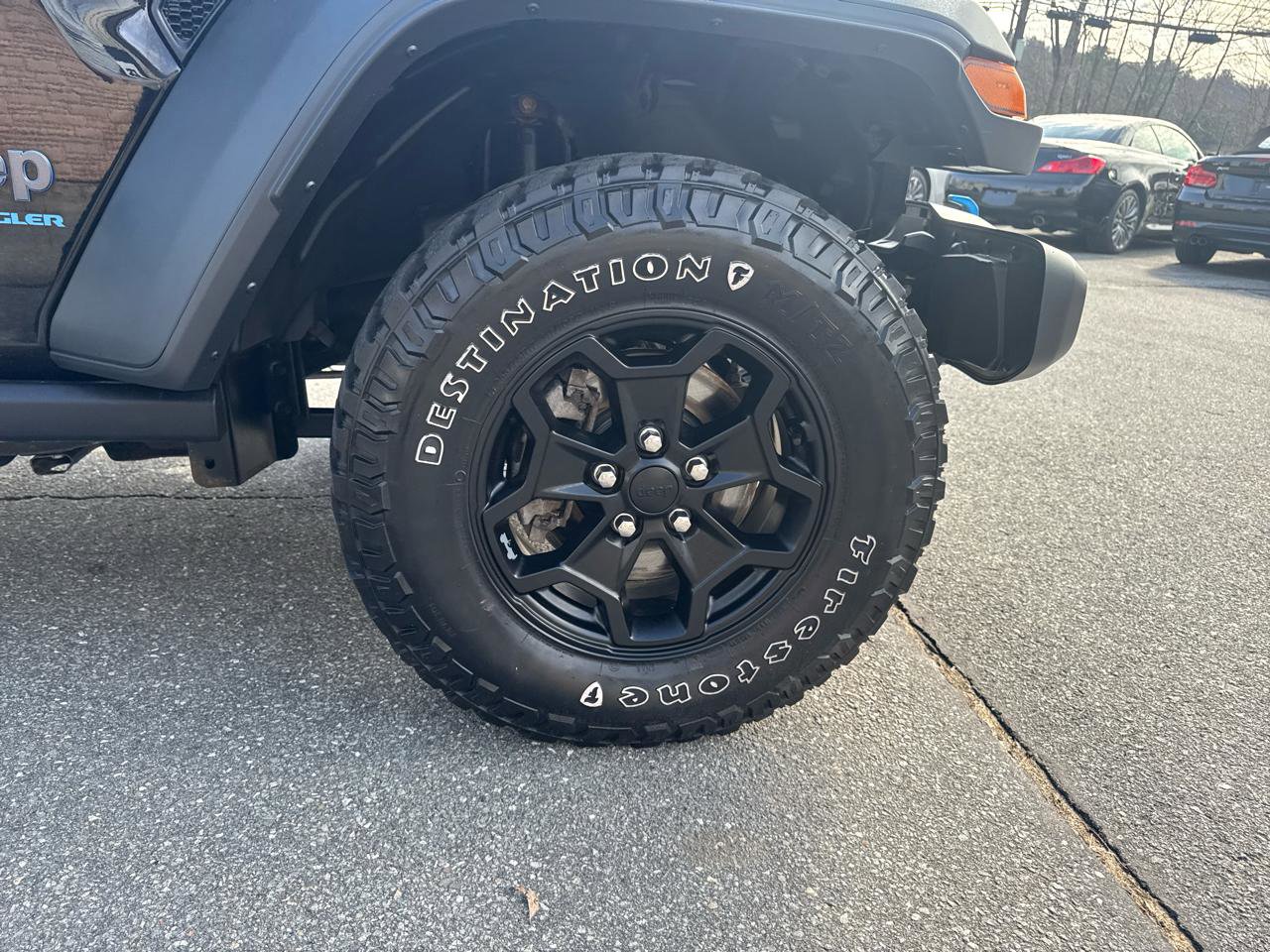 Used 2023 Jeep Wrangler Unlimited w/ Sun & Screen Package AWD/4WD image 20