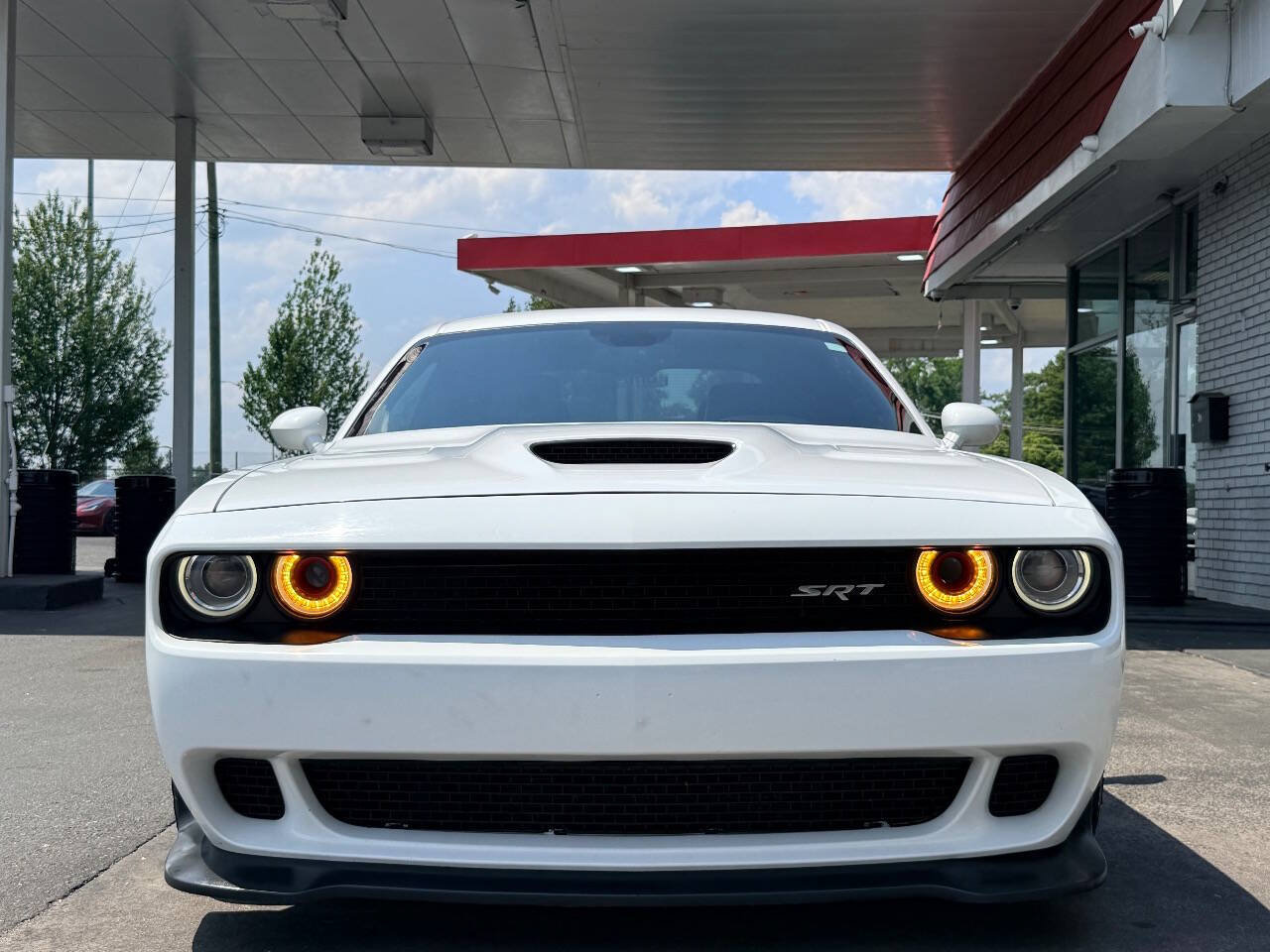 Used 2016 Dodge Challenger SRT Hellcat RWD image 7
