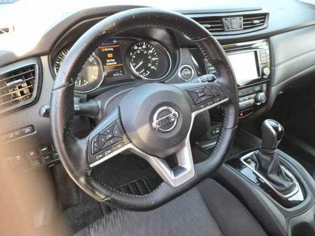 Used 2020 Nissan Rogue SV AWD/4WD image 20