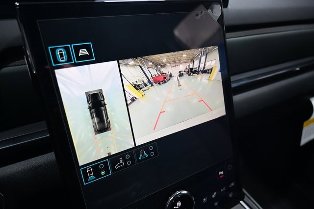 New 2026 GMC Terrain AT4 w/ Convenience Package III image 16