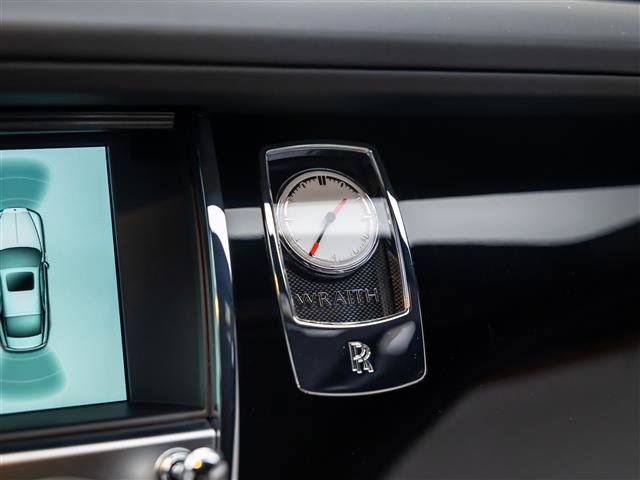 Used 2016 Rolls-Royce Wraith image 25