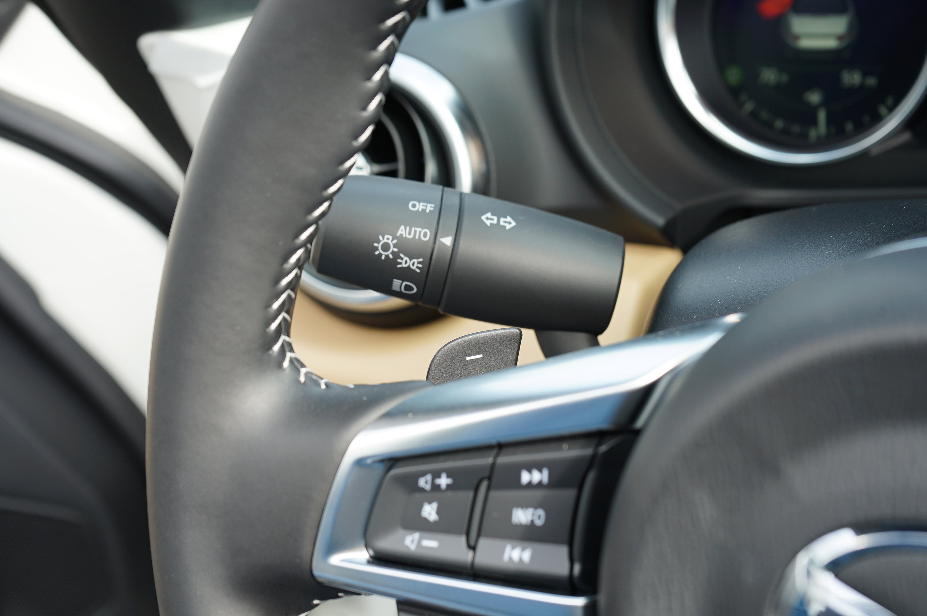 New 2025 MAZDA MX-5 Miata Grand Touring w/ Appearance Package image 25