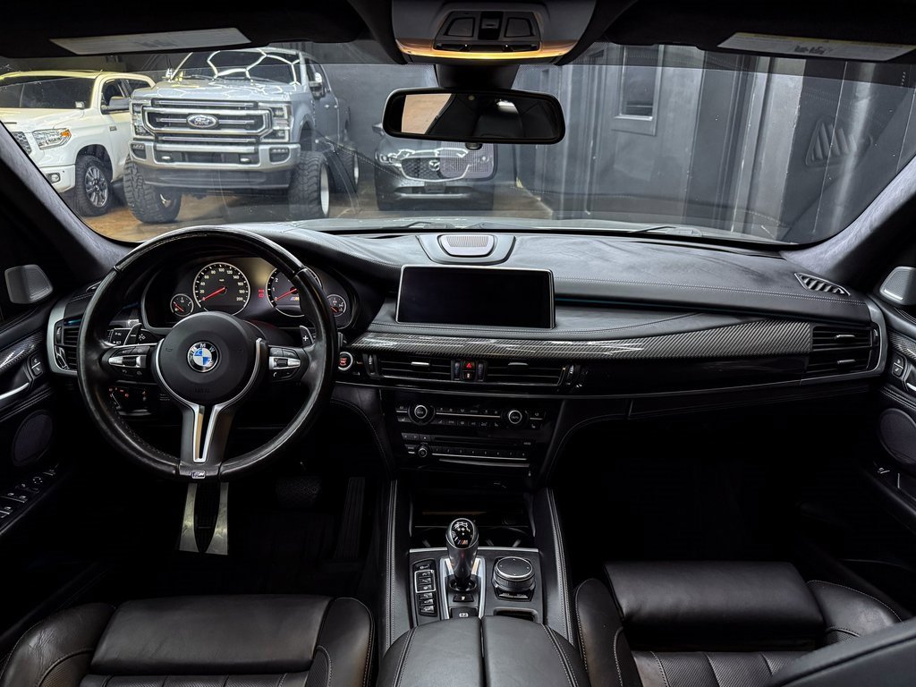 Used 2018 BMW X5 M w/ Executive Package image 22