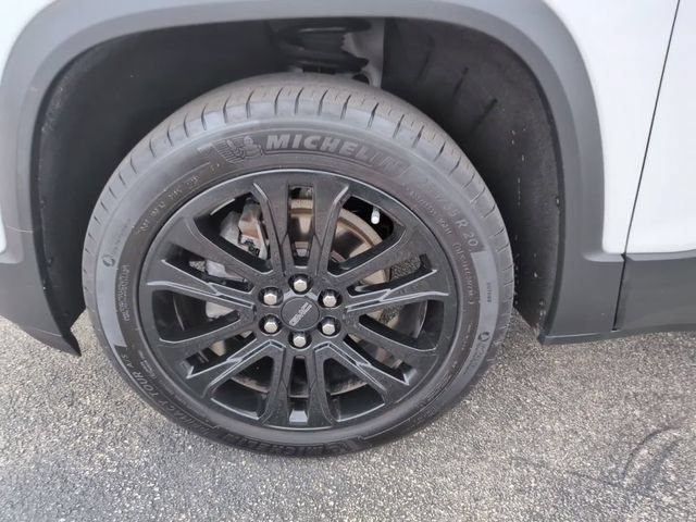 Certified 2023 GMC Acadia SLT w/ Elevation Edition AWD/4WD image 12