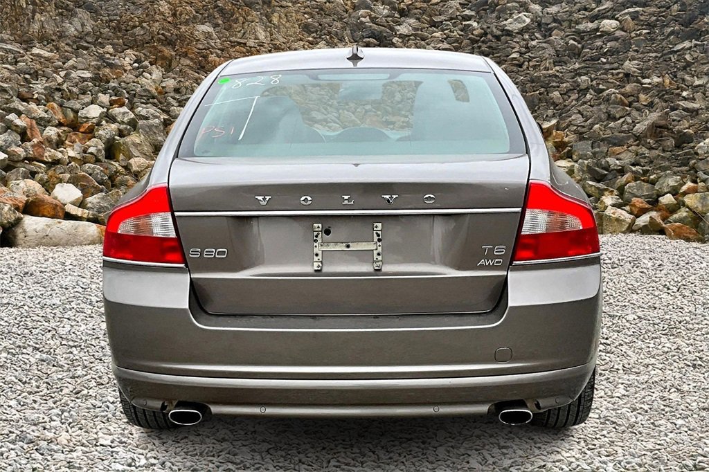 Used 2012 Volvo S80 T6 w/ Climate Pkg image 4