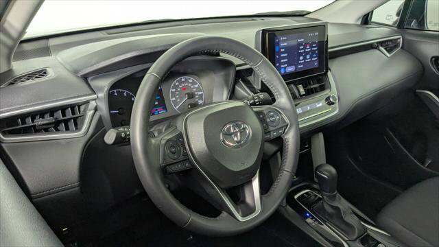 Used 2024 Toyota Corolla Cross LE FWD image 23