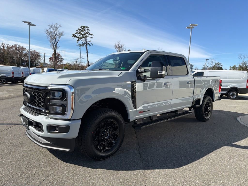 New 2026 Ford F250 Lariat w/ Black Appearance Package image 8
