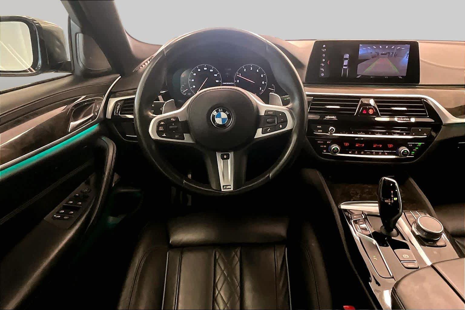 Used 2019 BMW M550i xDrive AWD/4WD image 5