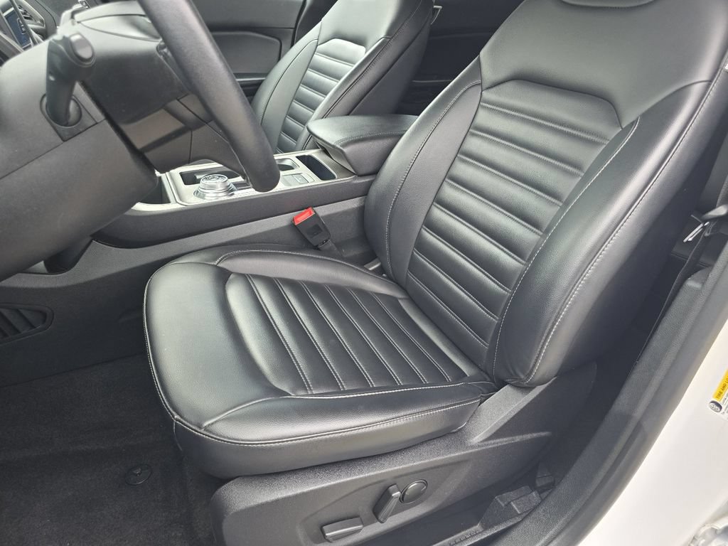 Used 2024 Ford Edge SEL AWD/4WD image 23