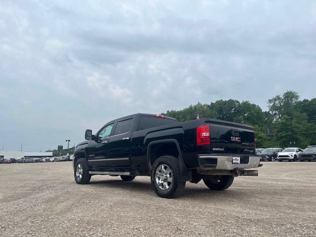 Used 2018 GMC Sierra 2500 SLT w/ Duramax Plus Package AWD/4WD image 6