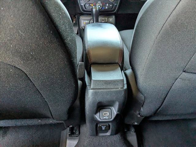 Used 2019 Jeep Renegade Trailhawk w/ LED Lighting Group image 19