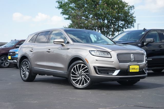 Used 2020 Lincoln Nautilus Reserve w/ Cargo Utility Package AWD/4WD image 2