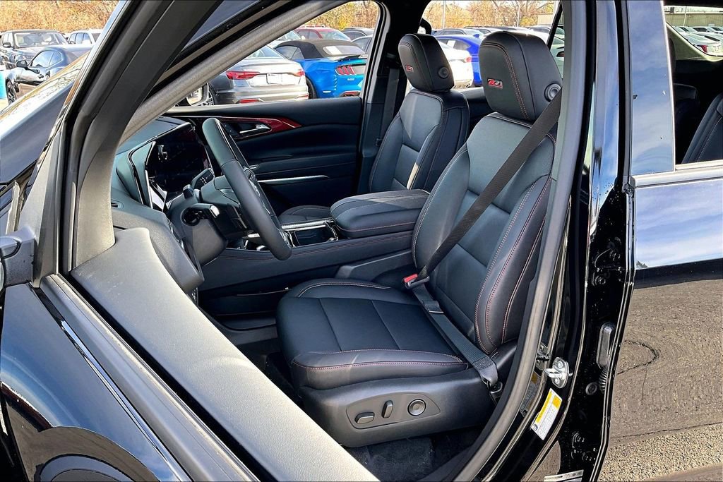 New 2026 Chevrolet Traverse Z71 w/ Enhanced Driving Package image 9
