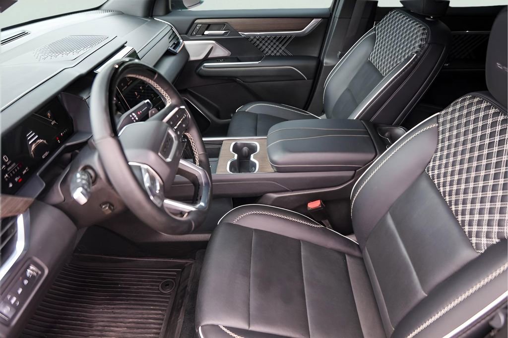 Used 2024 GMC Acadia Denali w/ Super Cruise Package image 12