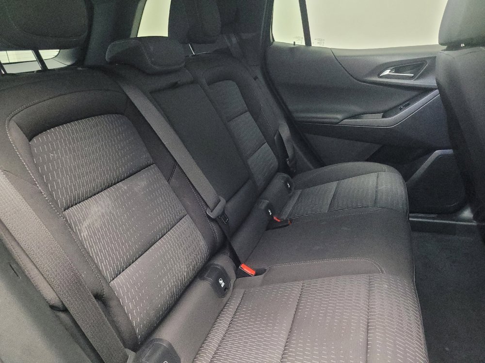 Used 2025 Chevrolet Equinox LT image 19