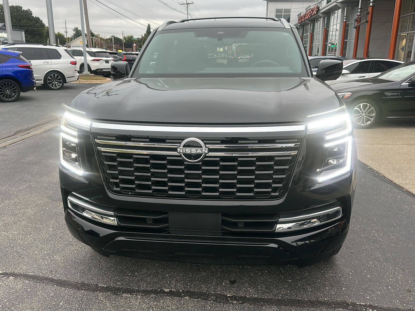 Used 2025 Nissan Armada Platinum w/ Convenience Package AWD/4WD image 8