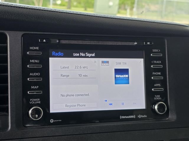 Used 2020 Toyota Sienna XLE image 18