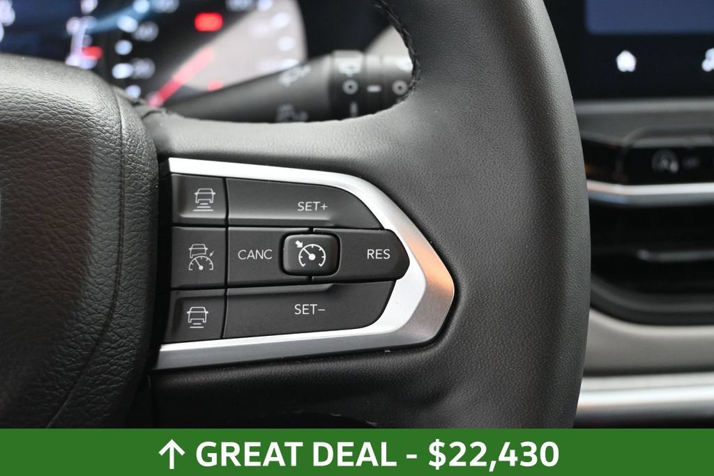 Used 2025 Jeep Compass Limited AWD/4WD image 33