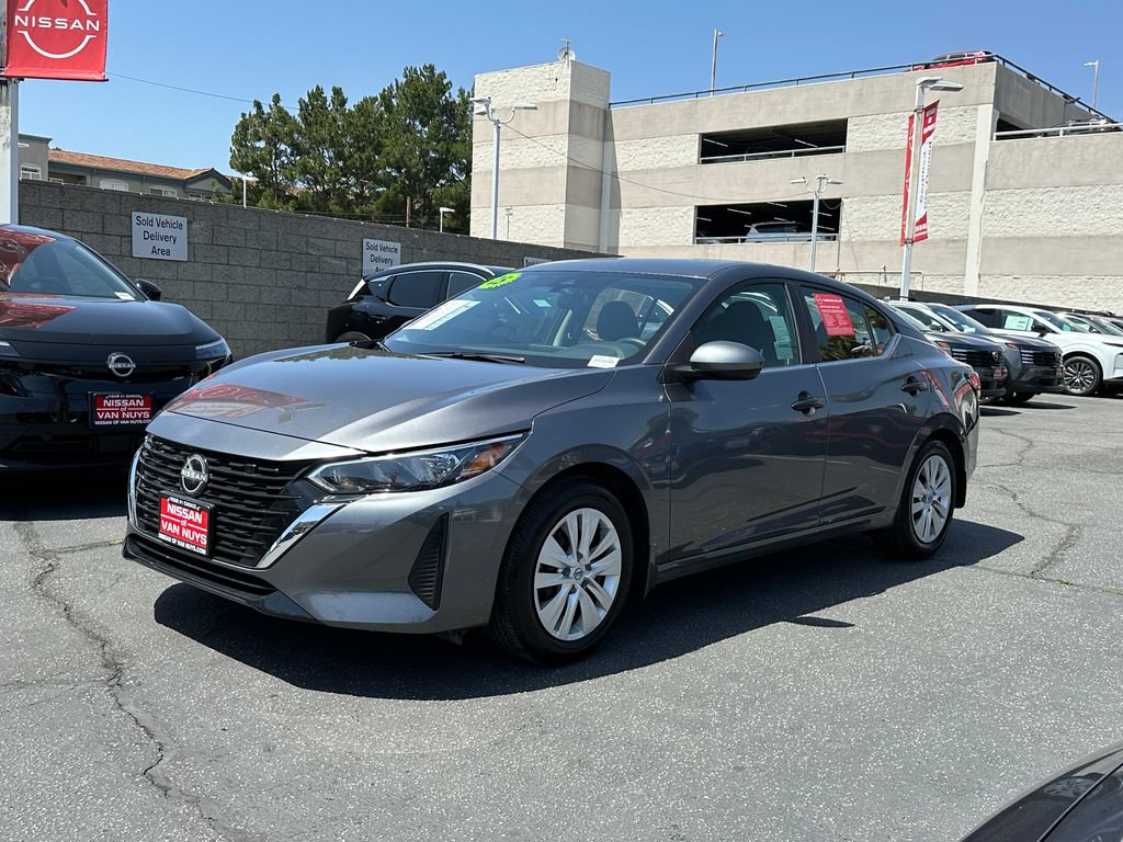 Used 2025 Nissan Altima 2.5 S FWD image 33