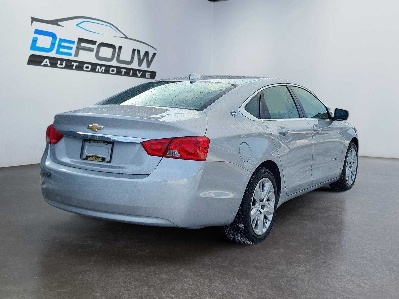 Used 2019 Chevrolet Impala LS image 3